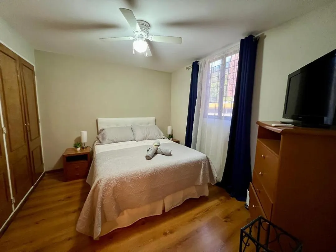 Beautiful And Comfortable Apartment For 4 People In La Tahona Caracas 0*,