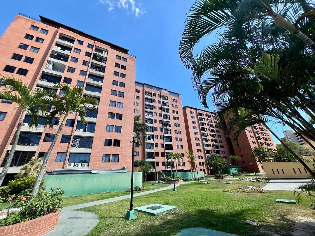 Beautiful And Comfortable Apartment For 4 People In La Tahona Caracas Venezuela