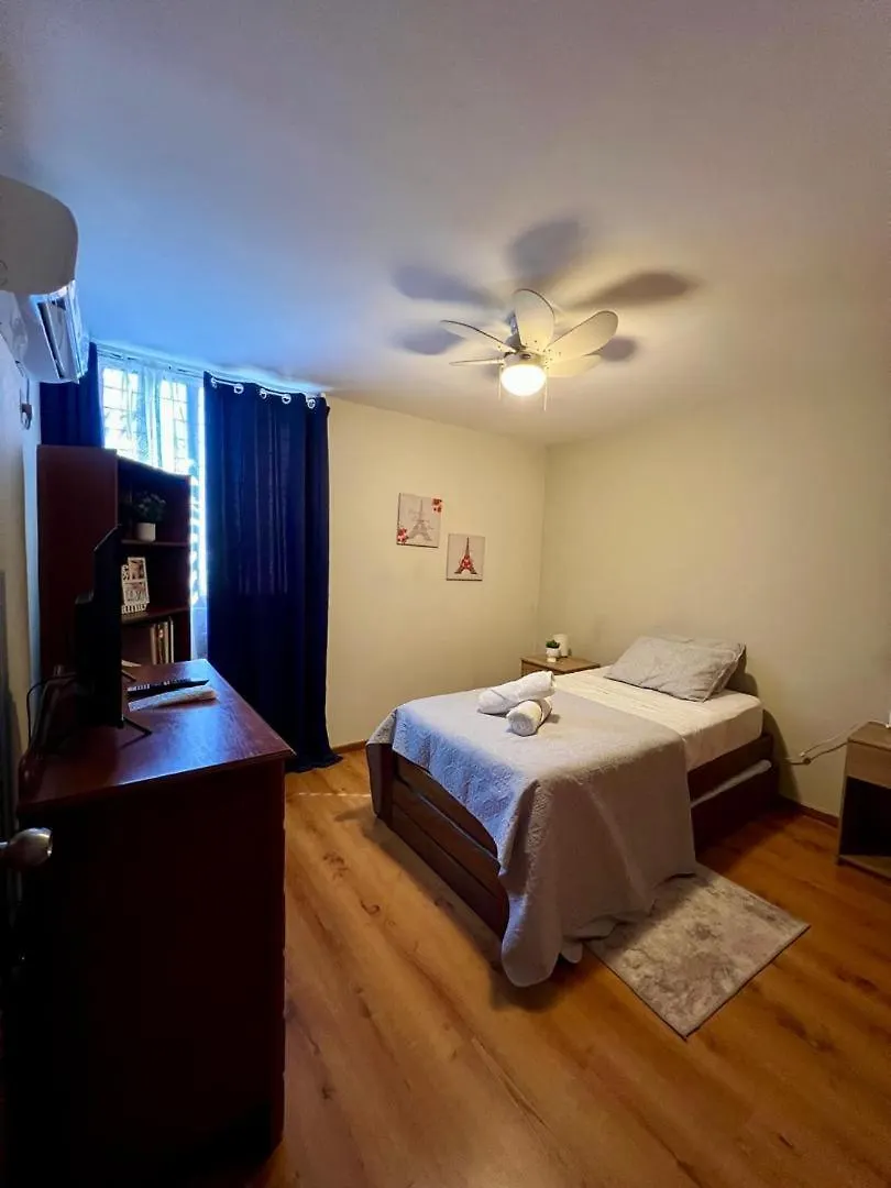 Beautiful And Comfortable Apartment For 4 People In La Tahona Caracas