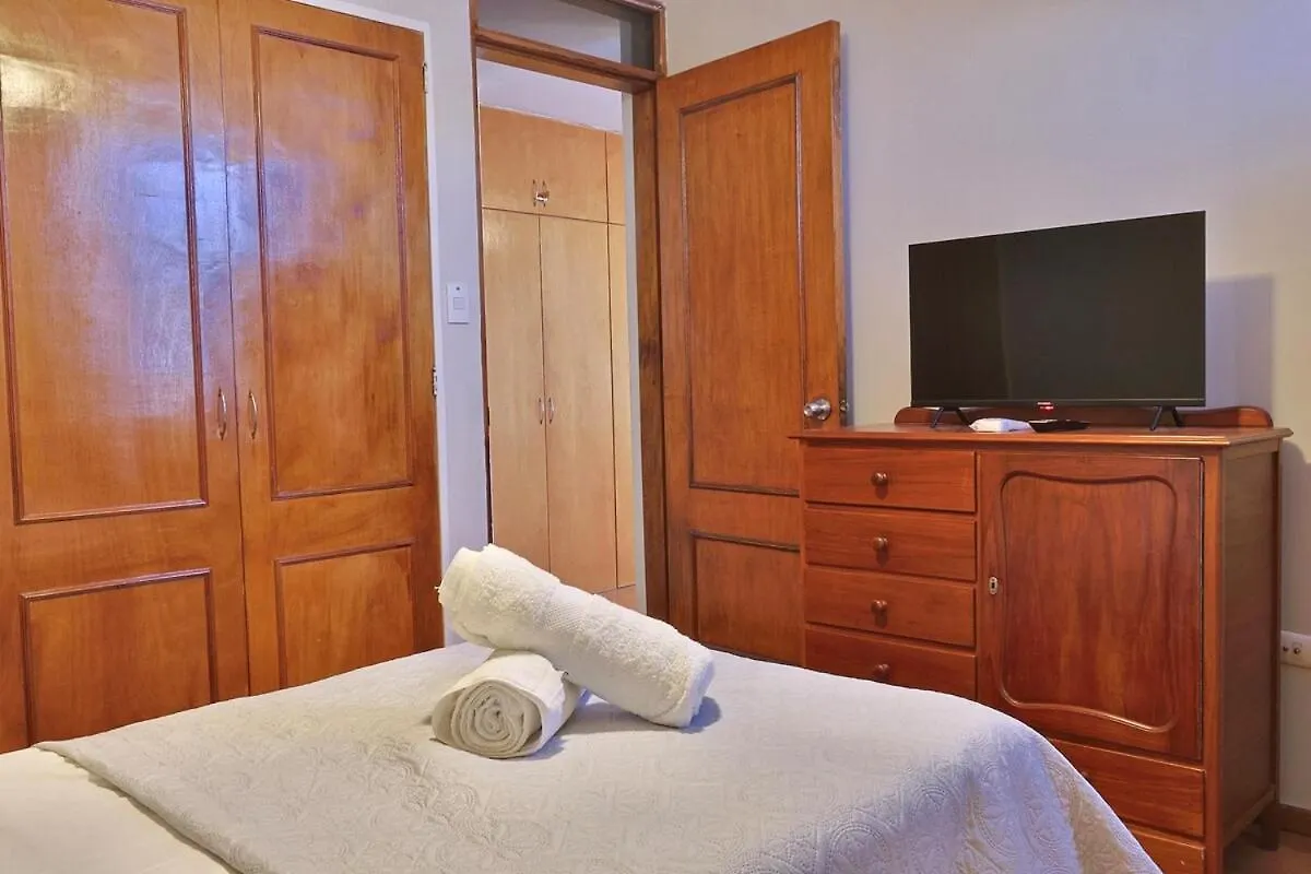 Beautiful And Comfortable Apartment For 4 People In La Tahona Caracas
