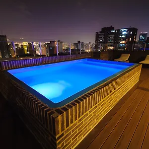 Hotel Alex, Caracas