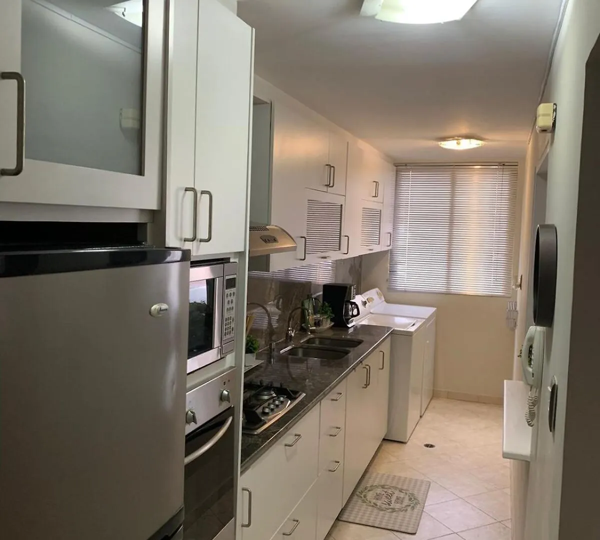 Comfortable Apartment For 4 People In La Tahona Caracas